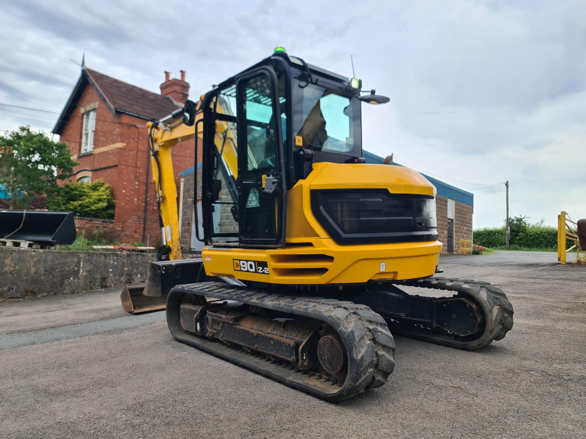 SOLD - 2022 JCB 90Z-2 Excavator, Hydraulic Quick hitch, 3 x Buckets, Piped for attachments, A/C, Radio, Orange & Green beacons, Only 1148 Hours, Very nice machine, Big saving on new. - SOLD-image