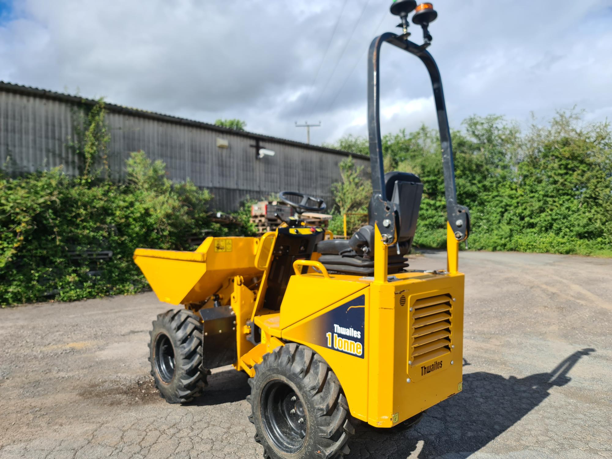 SOLD - 2022 Thwaites 1 Ton high tip dumper, Orange & Green beacons, Only 670 Hours. - SOLD-image
