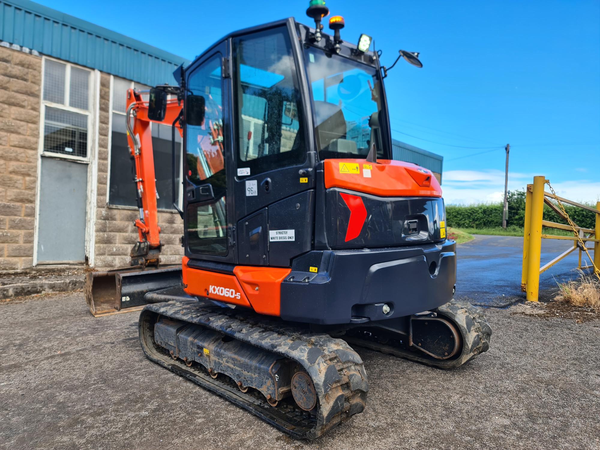 2023 Kubota KX060-5 Excavator. Hydraulic Quick hitch, Picks up JCB 3CX Buckets, 3 x Buckets, 2 x Aux services, High & low flow, A/C, Orange & Green beacons, Only 1119 Hours.-image