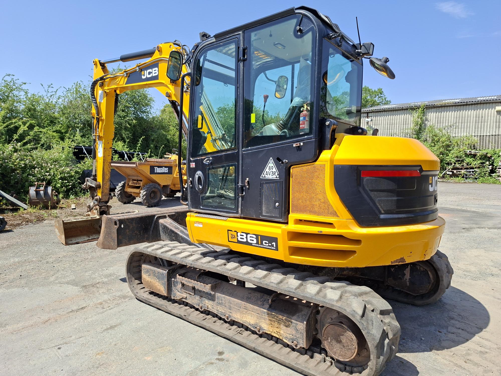 2019 JCB 86C-1 Excavator, Hydraulic Quick hitch,  Piped for attachments, A/C, Radio, Orange & Green beacons, Only 4109 Hours,  Nice machine-image
